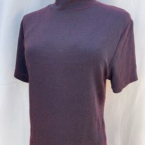 Classic Mock Neck Short Sleeve Top in Burgundy